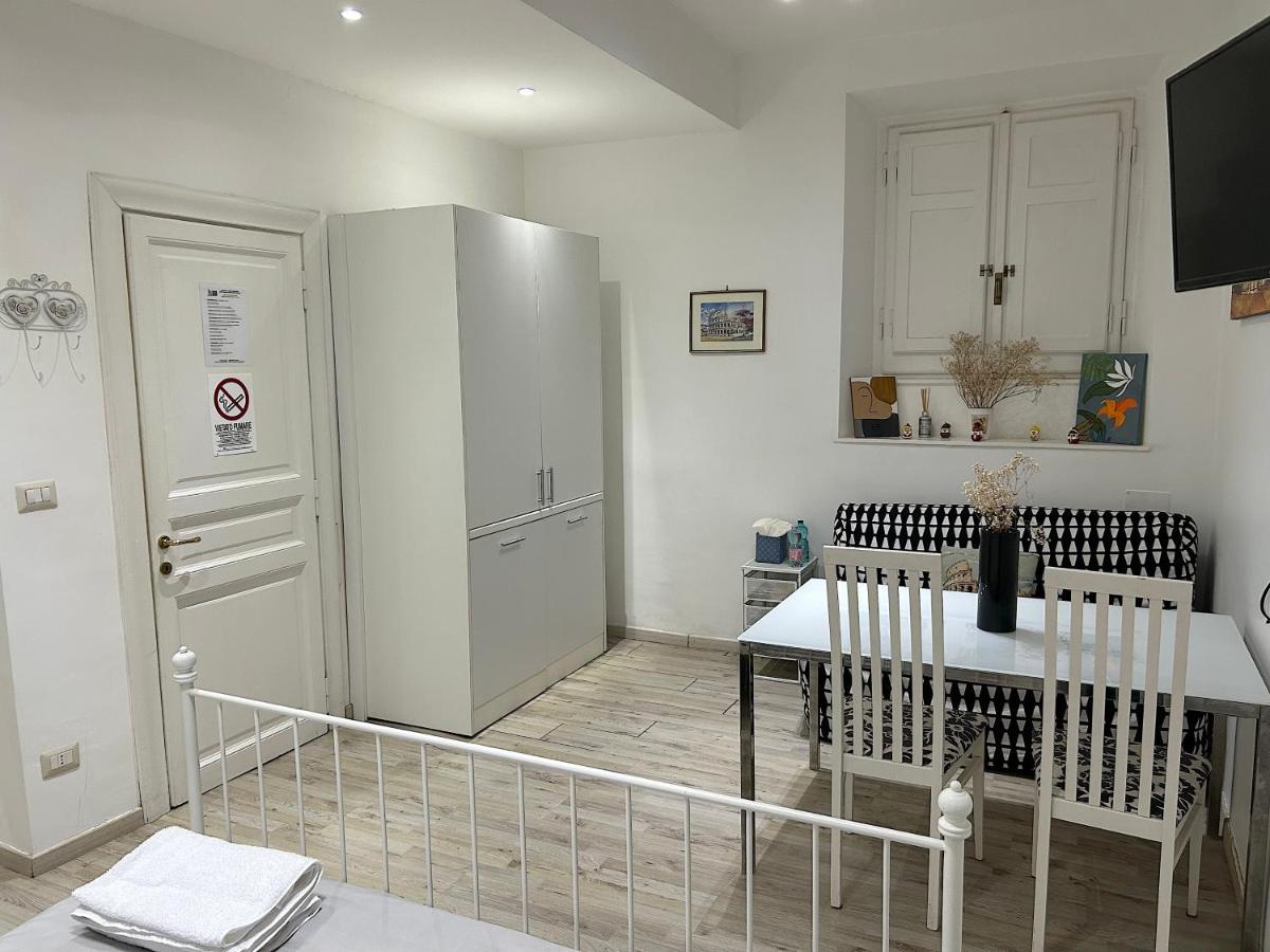 Urbe - Delizioso Appartamento Quartiere Coppede โรม ภายนอก รูปภาพ