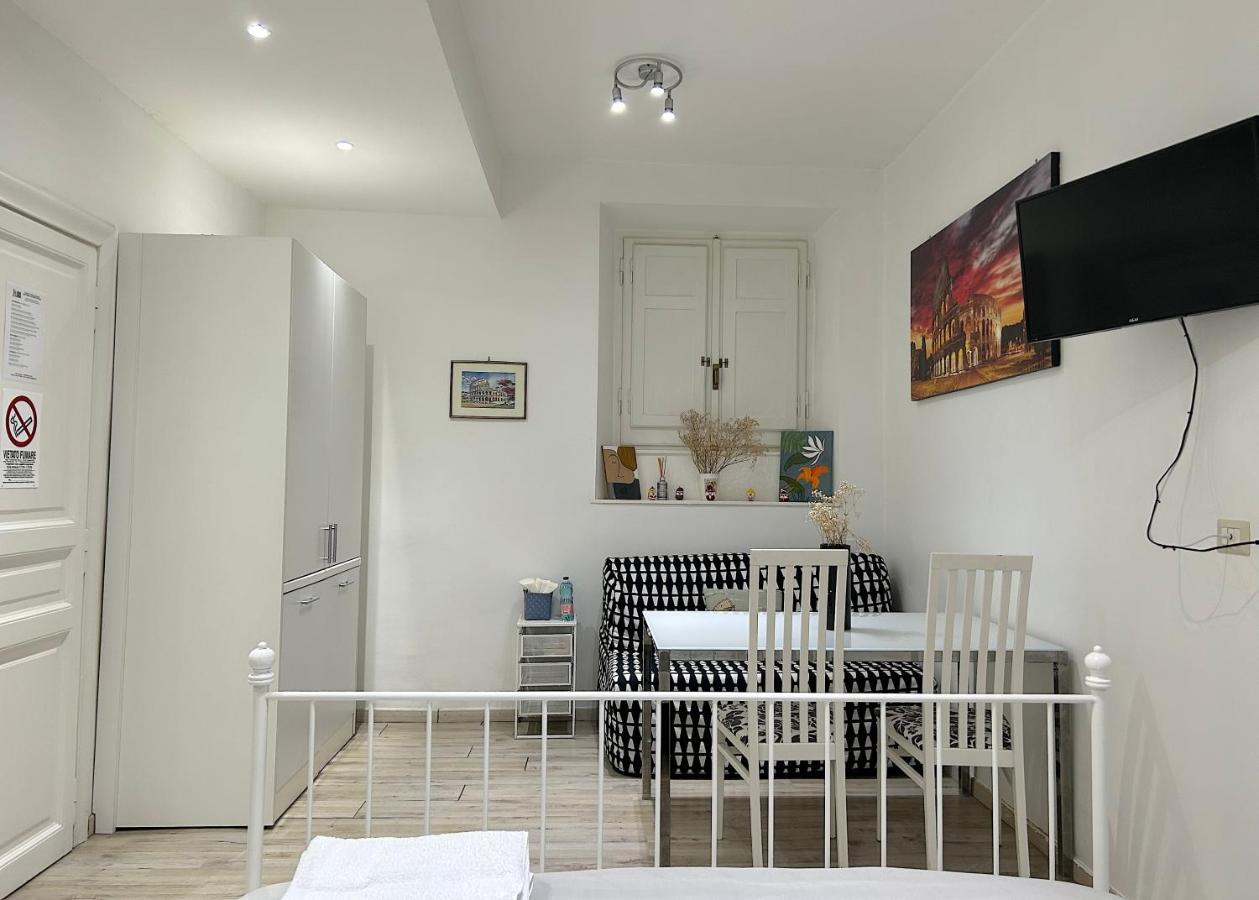 Urbe - Delizioso Appartamento Quartiere Coppede โรม ภายนอก รูปภาพ